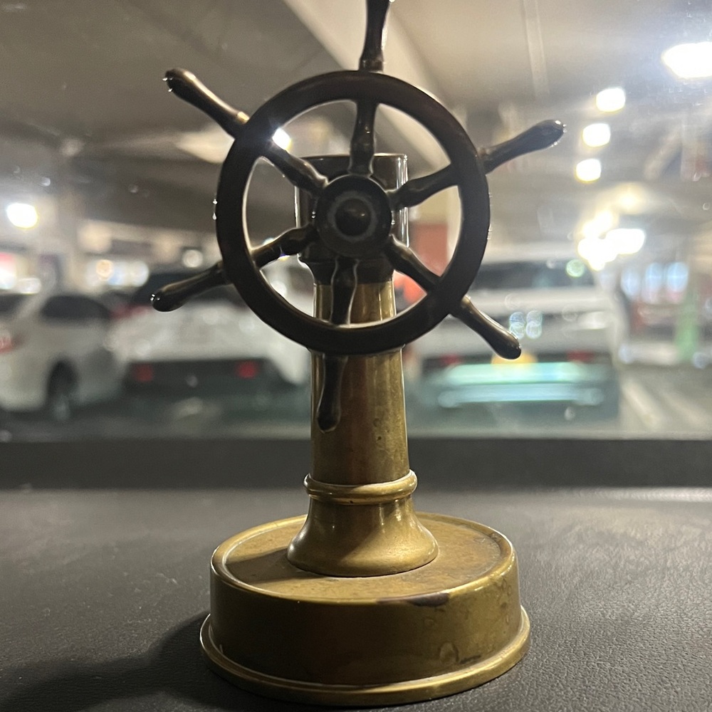 ANTIQUE Brass Nautical SHIP WHEEL FROM 1920’s CIGARETTE CUTTER